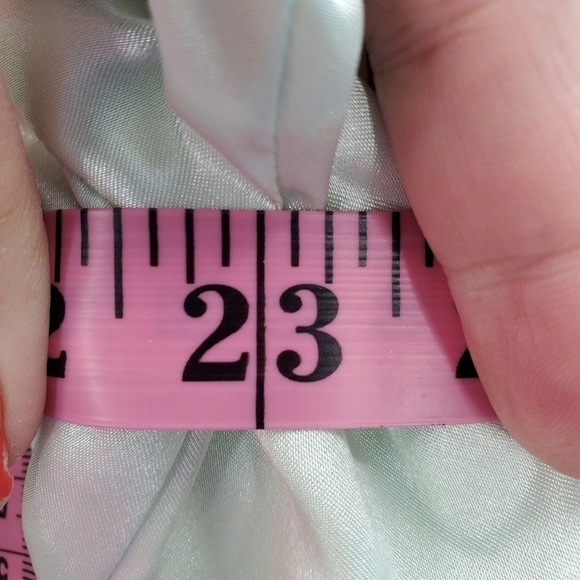 Morgan Taylor Intimates green satin robe with tie XL - Picture 14 of 16